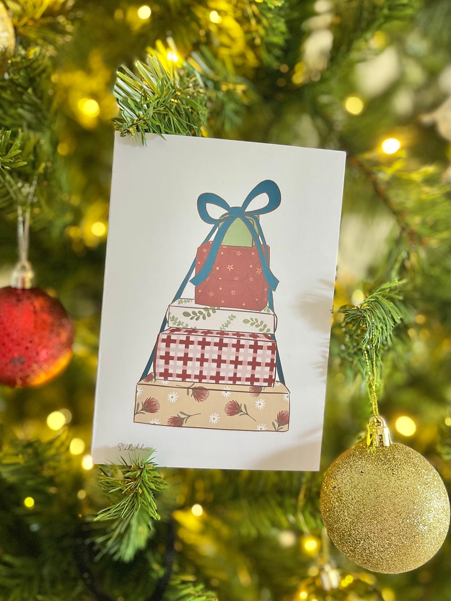 Boutique hand illustrated Christmas cards set (pack of 4 with linen envelopes)