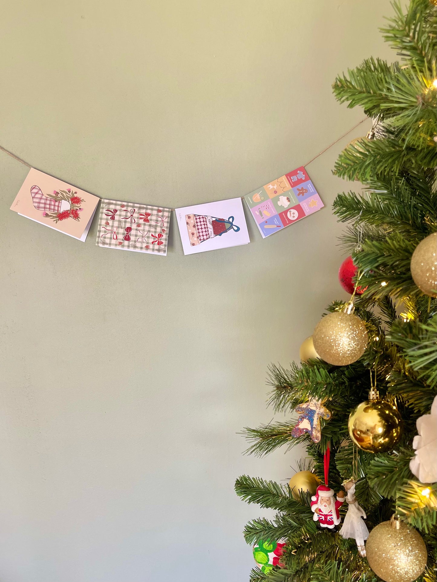 Boutique hand illustrated Christmas cards set (pack of 4 with linen envelopes)